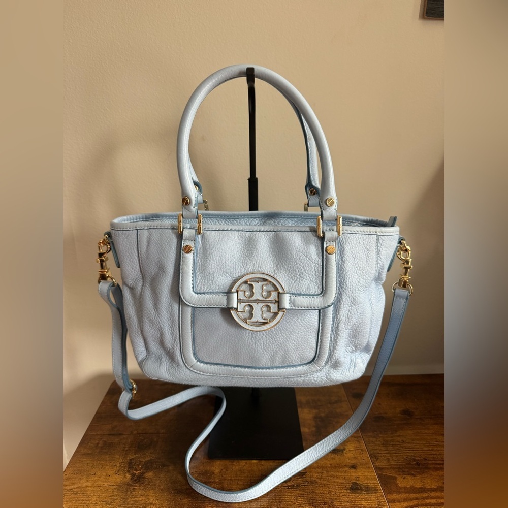 Tory Burch Amanda Classic Mini Tote in Clean Conditions.